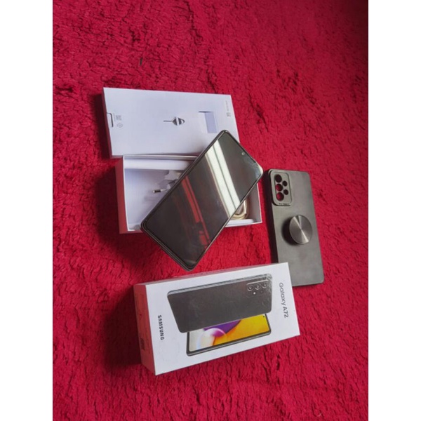 Samsung Galaxy A72 Ram 8 / 128  GB ( Second )
