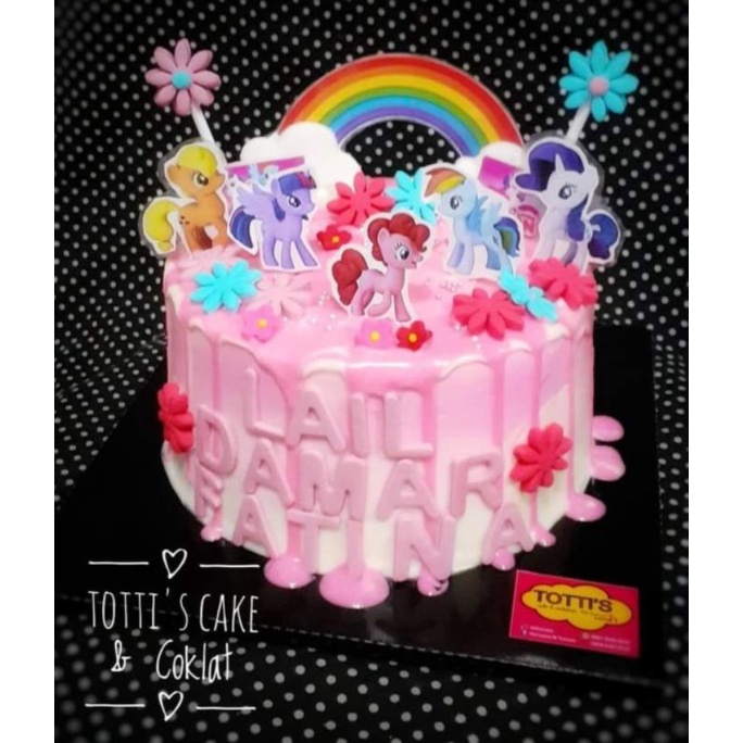 

BOLU ULANG TAHUN KARAKTER MONEY CAKE 22 CM ENAK LEZAT