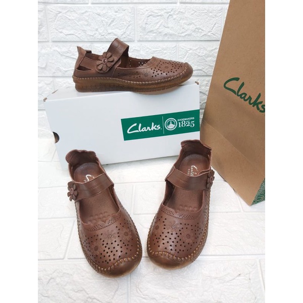 CLARKS Flat RG-20229 / Sepatu Clarks flat / sepatu kulit wanita