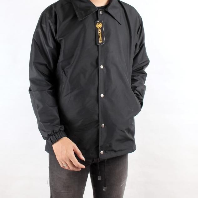 COACH JAKET / WINDBREAKER / JAKET PARASUT PRIA / JAKET POLOS BLACK - Hitam, M