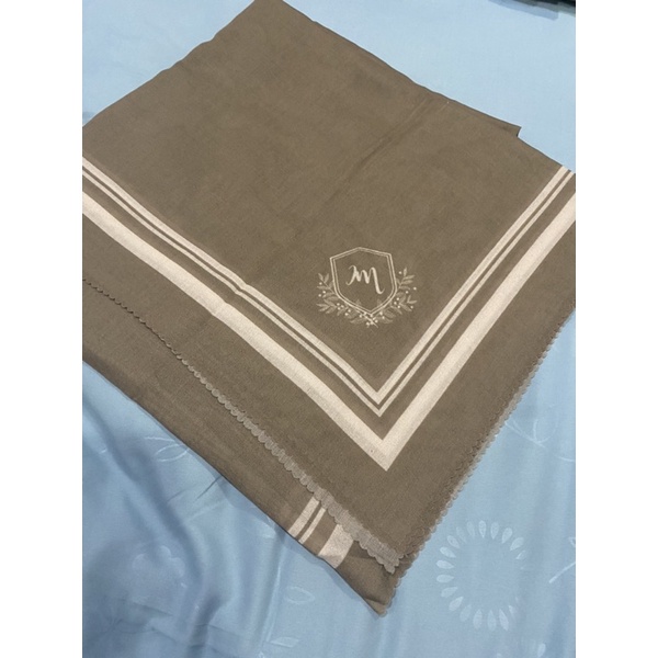 ayu dyah hijab preloved