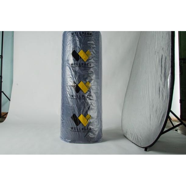 

Plastik bubble wrap hitam dan bening wellpack uk 125cm x 50m - Hitam