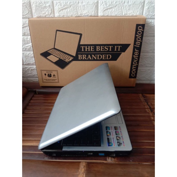 LAPTOP BYON SECOND CORE 2 DUO BEKAS BAGUS