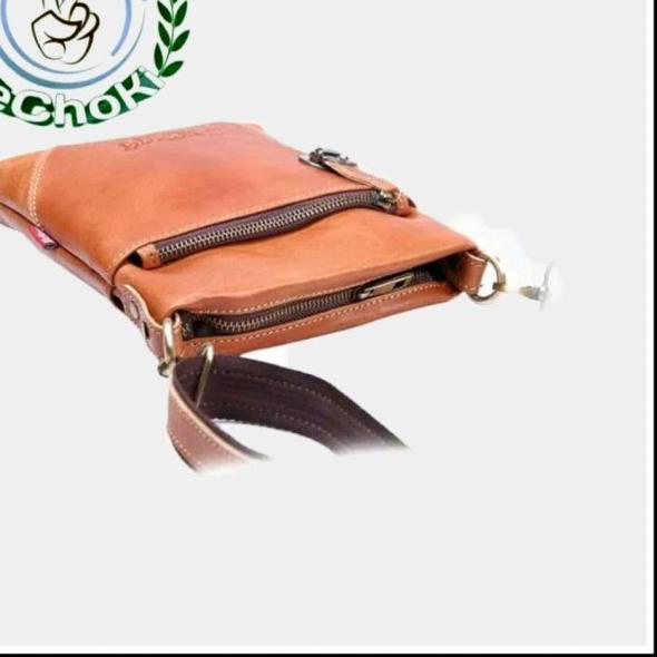 Tas Selempang Pria Kulit Sapi Asli - Kickers TK235277 - Hitam