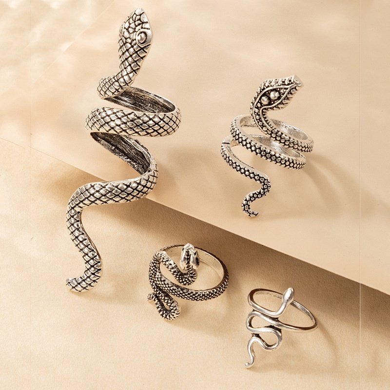 4pcs / Set Cincin Knuckle Adjustable Desain Hewan Ular Gaya Punk Gothic Untuk Unisex