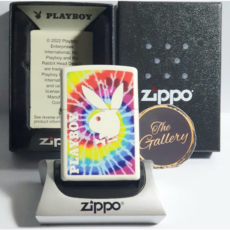 48373 ORIGINAL ZIPPO PLAYBOY WHITE MATTE