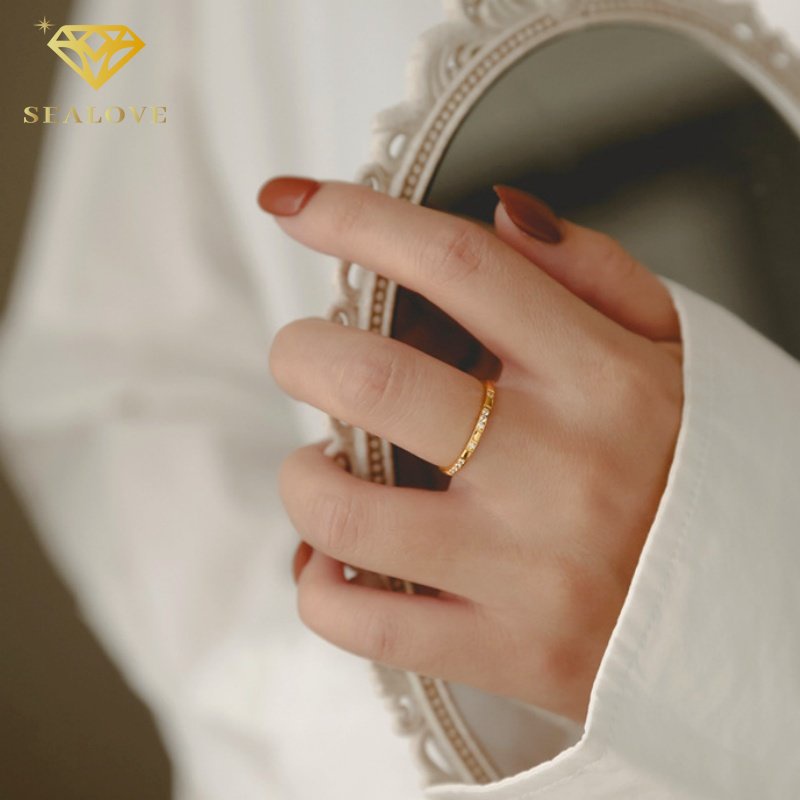 Cincin titanium wanita berlian 18k emas cicin anti karat dan anti luntur aksesoris perhiasan Korea