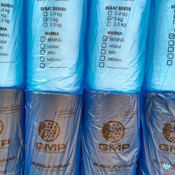 

Bubble wrap Bening murah tebal 50m x 125cm merk GMP - Putih