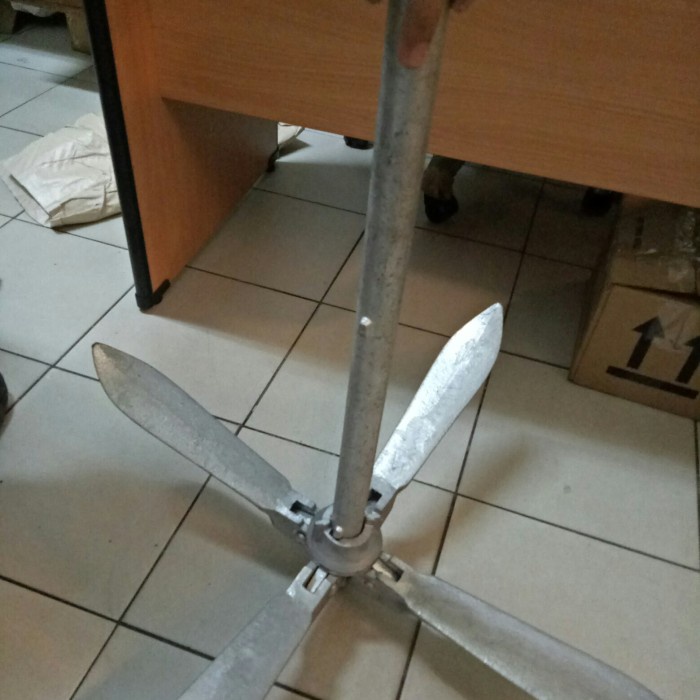 

JANGKAR KAPAL LIPAT 3,2KG