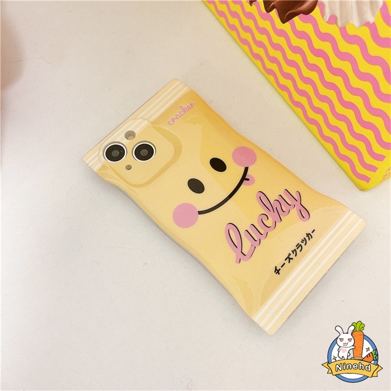 Soft Case Pelindung Penuh Desain Smiley Untuk OPPO A77 A77s A57 A16 A16k A15 A15s A3s A5s A76 A96 A74 A54 A93 A94 A95 A92 A52 A53 A33 A31 A5 A9 A12 F11 F9 Pro Reno 7 6 5 Reno 8Z 7Z 6Z 5Z Penutup Mesin Cuci Ins Korea Smiley Phone Case Protective Cover