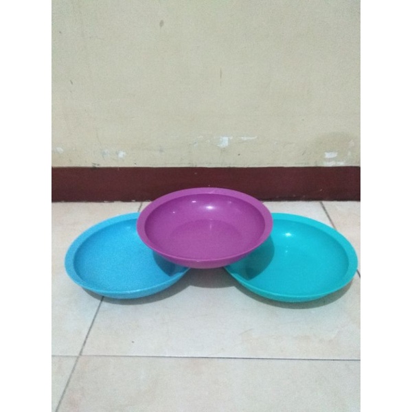 piring bulat Tupperware second