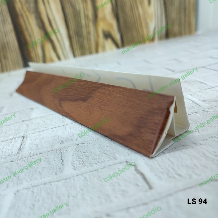 Lis Plafon PVC Motif Emas dan Coklat