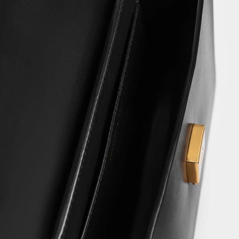 C Amber Chain Handle Push Lock Handbag