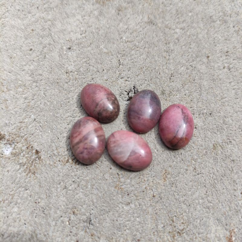 Batu akik red borneo grade A 100% asli kalimantan (N)