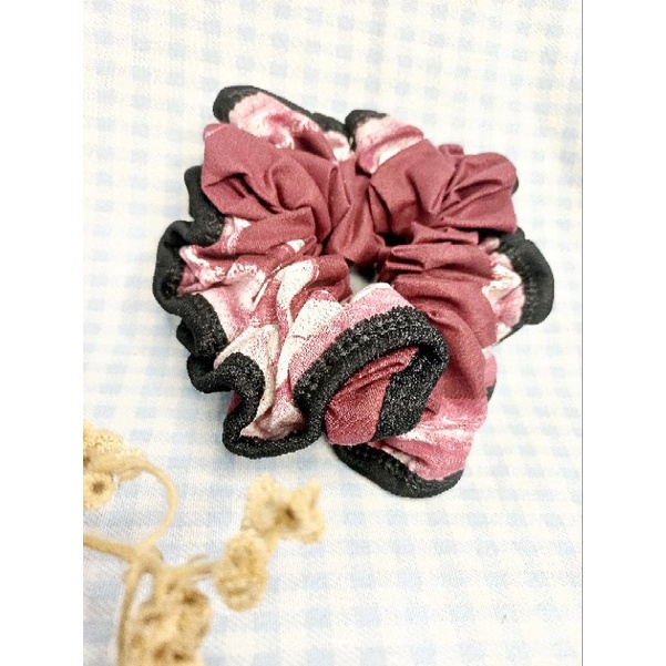 ikat rambut CRUNCHY besar