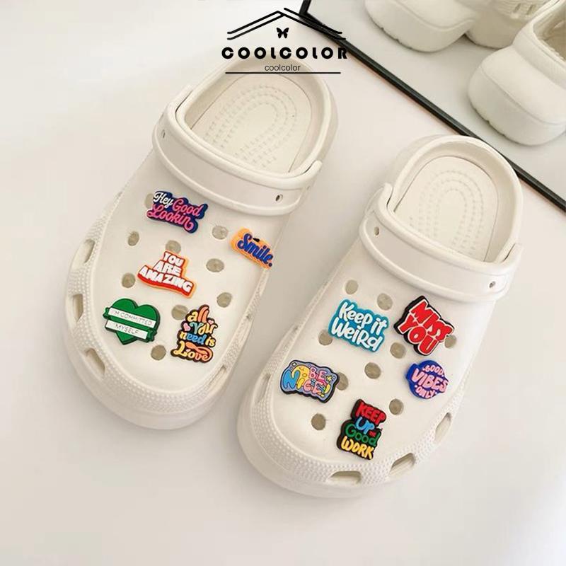 COD❤️Charms Sepatu Motivasional Phrases jibbitz crocs Untuk Aksesoris Pesta Anak Lucu- cl