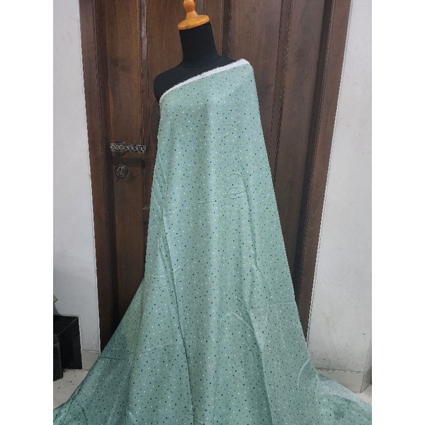 Kain Rayon Viscose Bintik Polkadot Hijau Sage