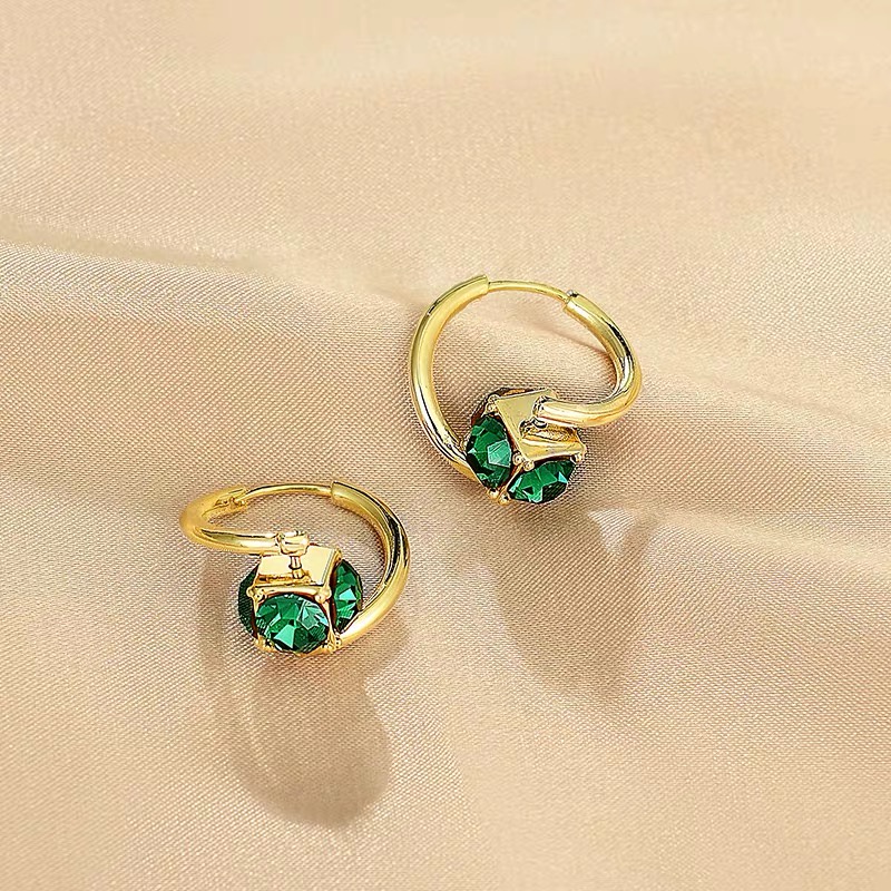 Anting Zircon Warna Hijau Untuk Wanita