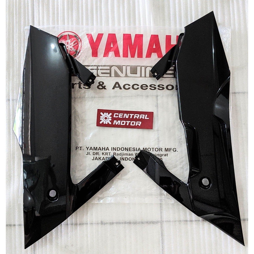 BODY BODI COVER UNDER KAFER DEK BAWAH FAIRING SAMPING KANAN KIRI SEPASANG HITAM METALIK SILVER DOFF 