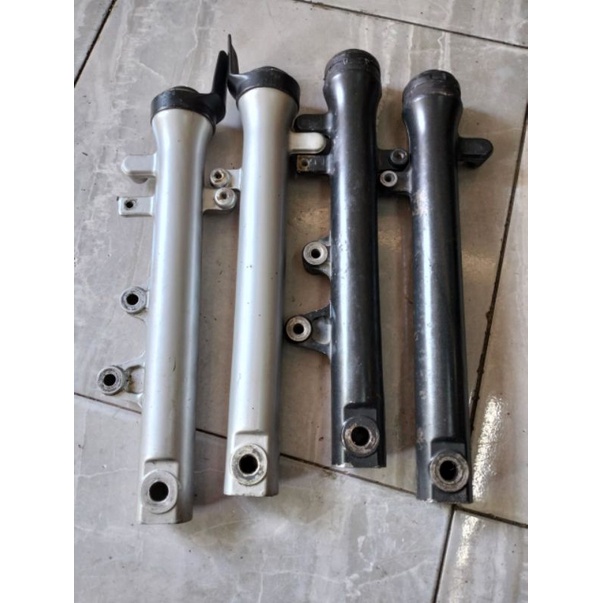 Bottom shok batem bumbung shock depan suzuki satria fu ori