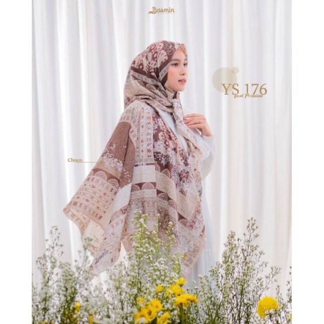 Segi Empat Scarft Ys 176 By Yasmin