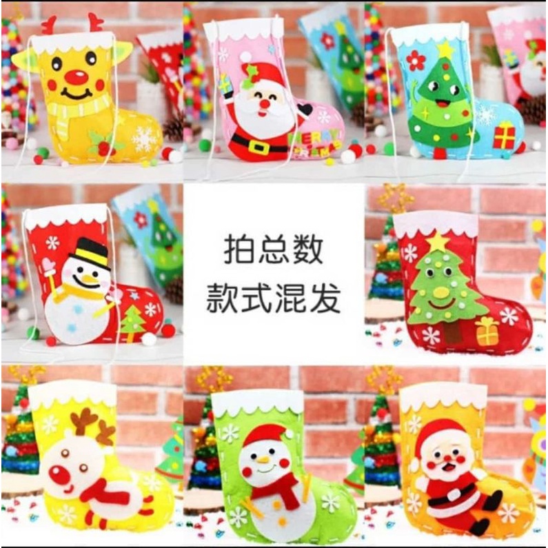 DIY kaos kaki natal | DIY tas anak bahan flanel tema natal | aktivitas natal anak | mainan edukasi n