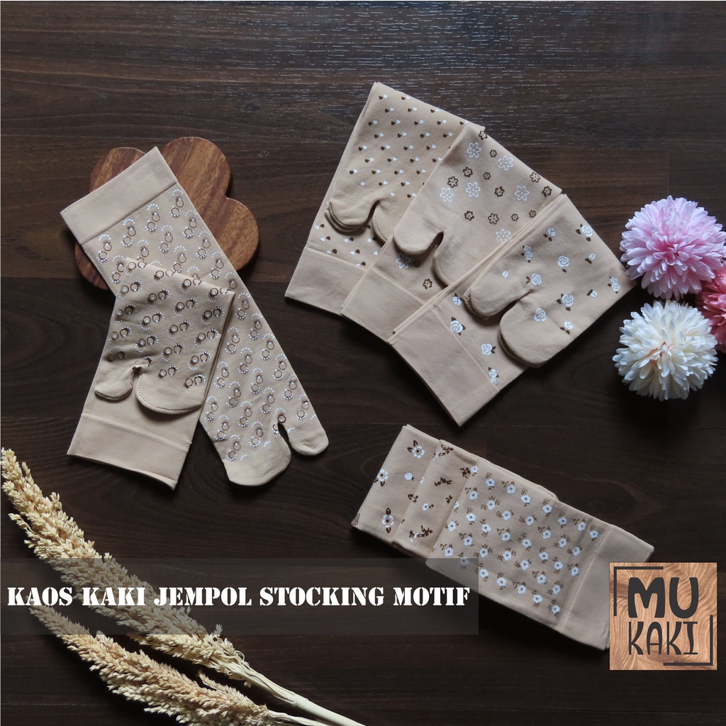 Kaos Kaki Jempol Motif Stocking Mukaki