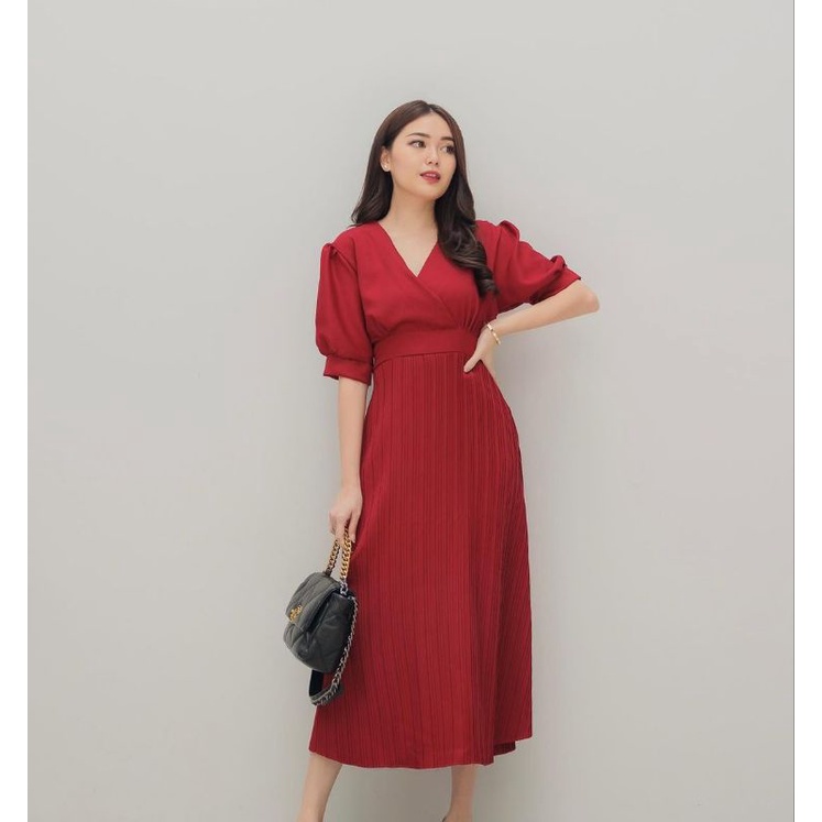 Kinky Pleat Dress / dress pleat import