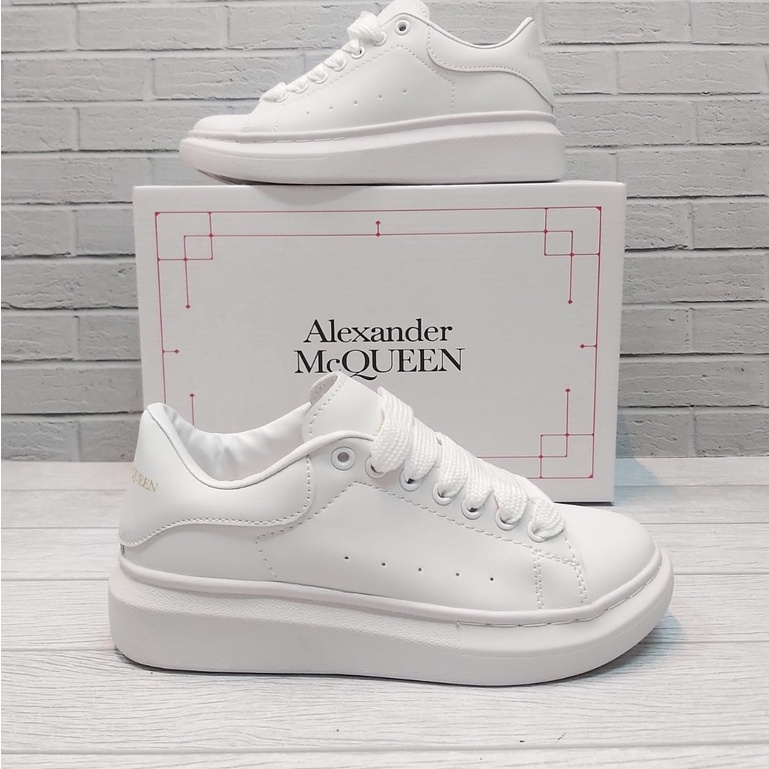 Sepatu Alexander McQueen Sepatu Pria Wanita Original