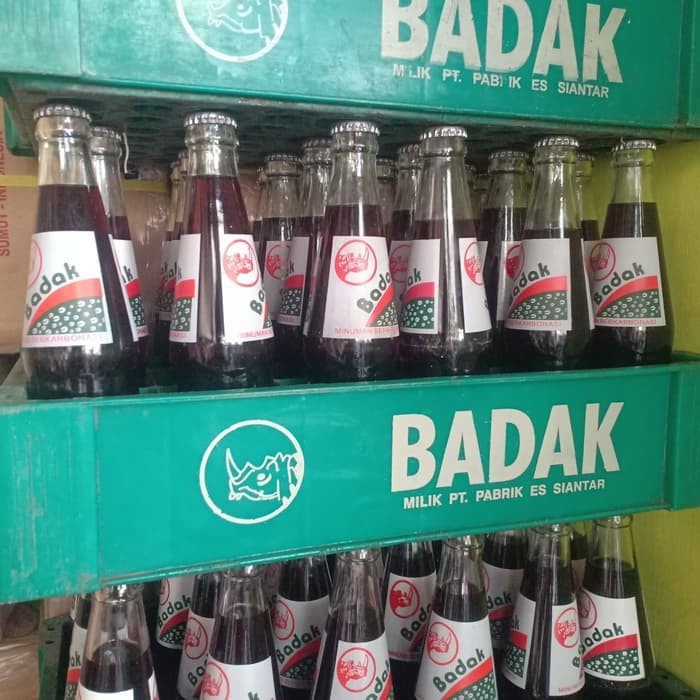 

Tokopratiwiw - Minuman Cap Badak Rasa Sarsaparilla Per Krat 24 Botol