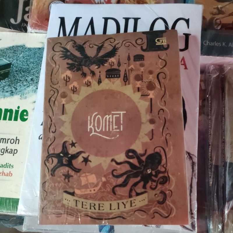 

Tere Liye komet buku tereliye komet