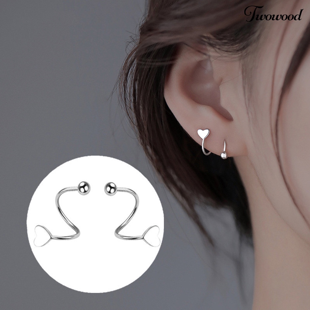 1 Pasang Anting Stud Bentuk Hati Untuk Wanita