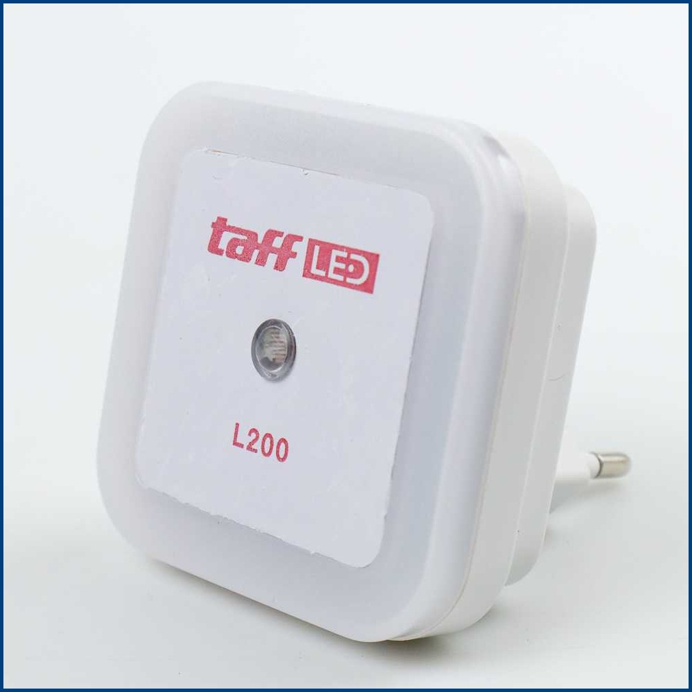 Lampu Tidur LED Sensor Cahaya EU Plug