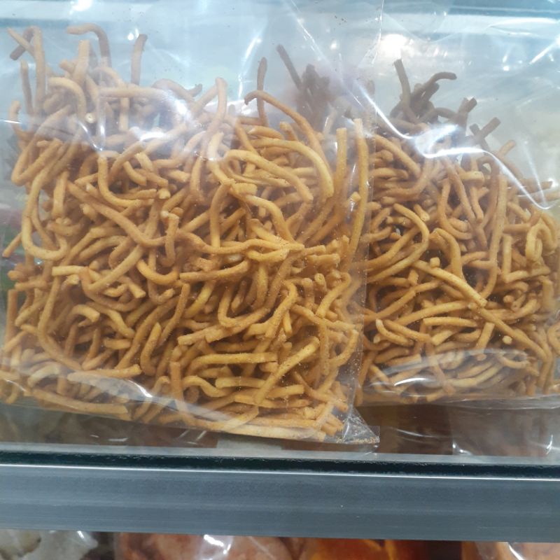 

KERIPIK MIE PEDAS ASIN STIK CAPUNG 200GRAM KILOAN