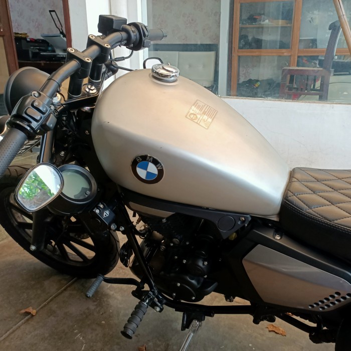 Dudukan samping Speedometer Benelli Motobi 200 Evo
