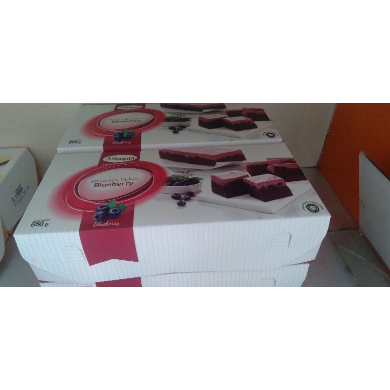 

AMANDA BROWNIES BLUEBERRY GERAI PEKALONGAN