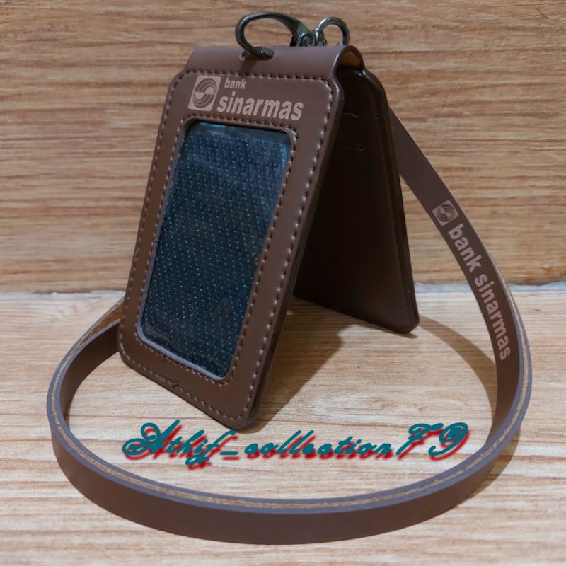 

Tempat Id Card Kulit Bank Sinarmas Lipat Holder Id Card Kulit Lipat Bank Sinarmas Kalung Lipat