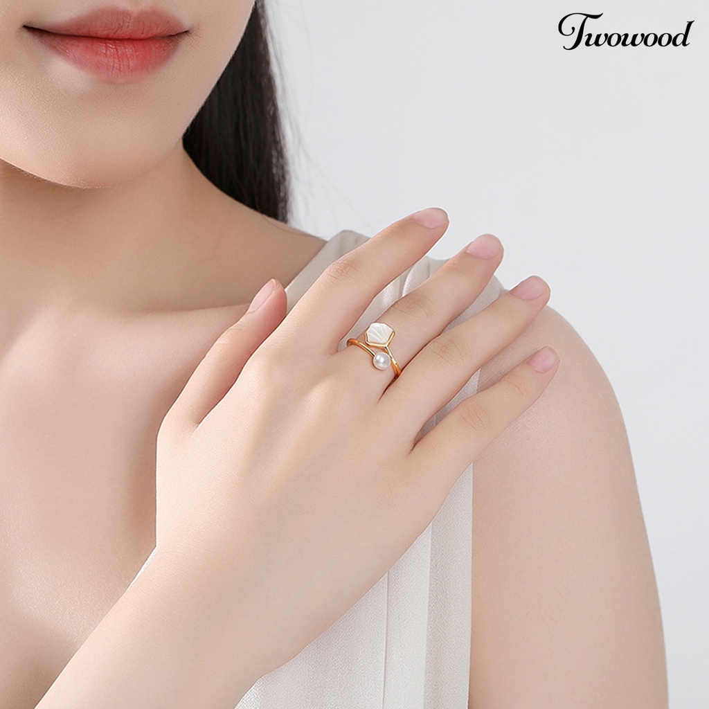 Cincin Model Terbuka Adjustable Bentuk Kerang Aksen Mutiara Buatan Gaya Vintage Untuk Wanita