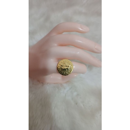 Cincin koin lapis emas