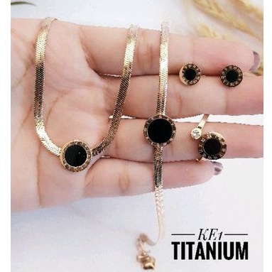 Set Perhiasan Wanita Bahan Titanium Warna Rosegold Awet Anti Karat 1117e