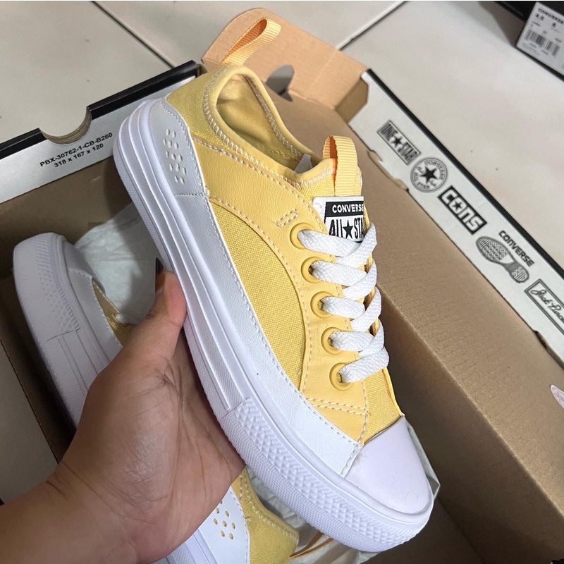 converse A00569C sale 70% sport station size 35 dan 36