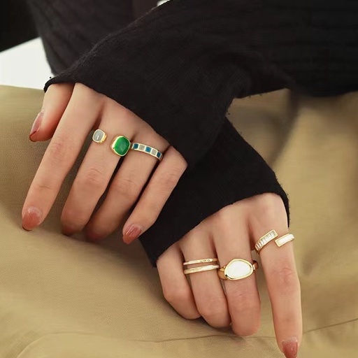 Cincin Jessenia Ring Adjustable Cincin Fashion  Baru Bentuk Geometri Bahan Alloy Hias Berlian Imitasi Untuk korea