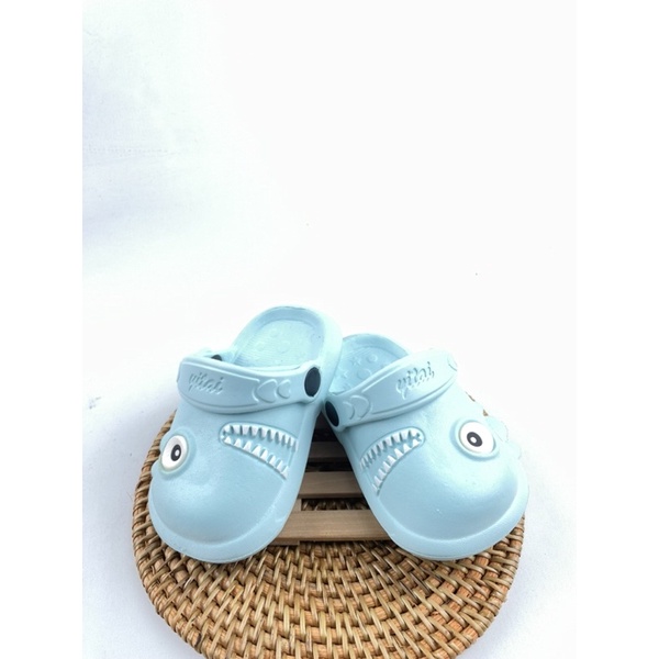 Sandal anak-anak balita bahan karet karakter hiu versi non-slip sandal pantai untuk anak-anak laki-laki dan perempuan uk 19-24 - YT-339