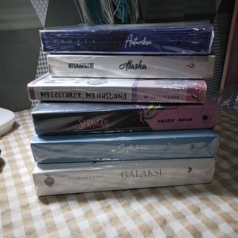 Preloved Novel Galaksi - Serangkai - Septihan - Alaska - Antariksa BACA DESKRIPSI YAAA