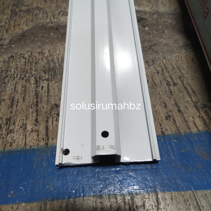 PER10CM TUTUP SAJA U KANAL M 4&quot; PUTIH KERTAS KUSEN ALUMINIUM kaca mati