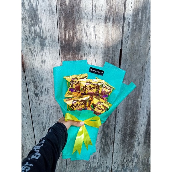 

Buket Snack Murah / Buket Wisuda Murah
