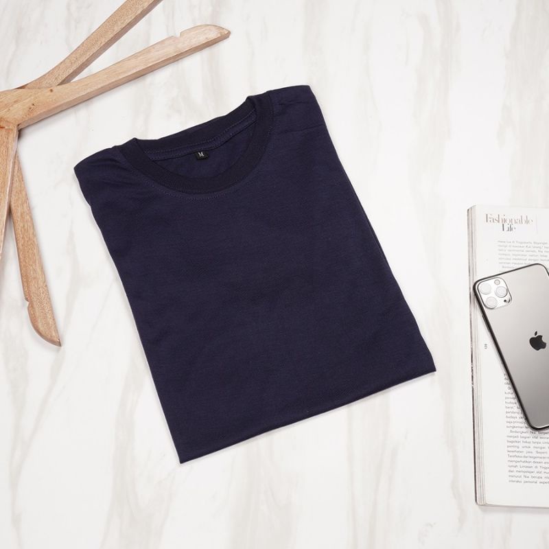 kaos polos pria  ukuran s m l xl xxl xxxl besar  warna hitam putih nevy maron misty mustrad toscs merah