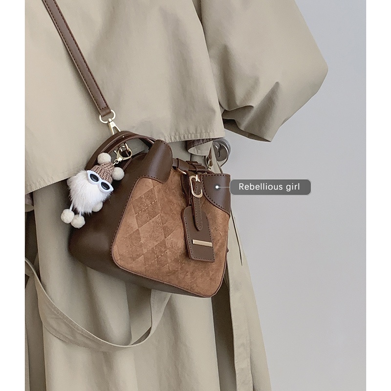 Suhao All-Match Messenger Bag Wanita 2022 Baru Fashion Trendi Musim Gugur dan Musim Dingin Retro Bucket Bag Tas Kastanye High-End Niche tas Bahu