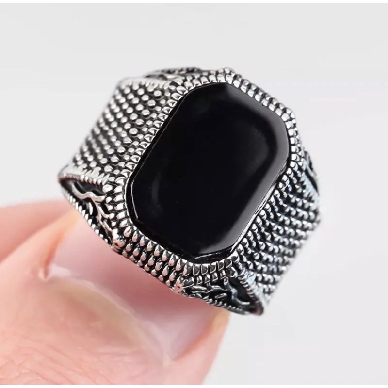 Cincin Pria Elegan Mewah Turkish Minimalis Batu Akik Hitam Pekat