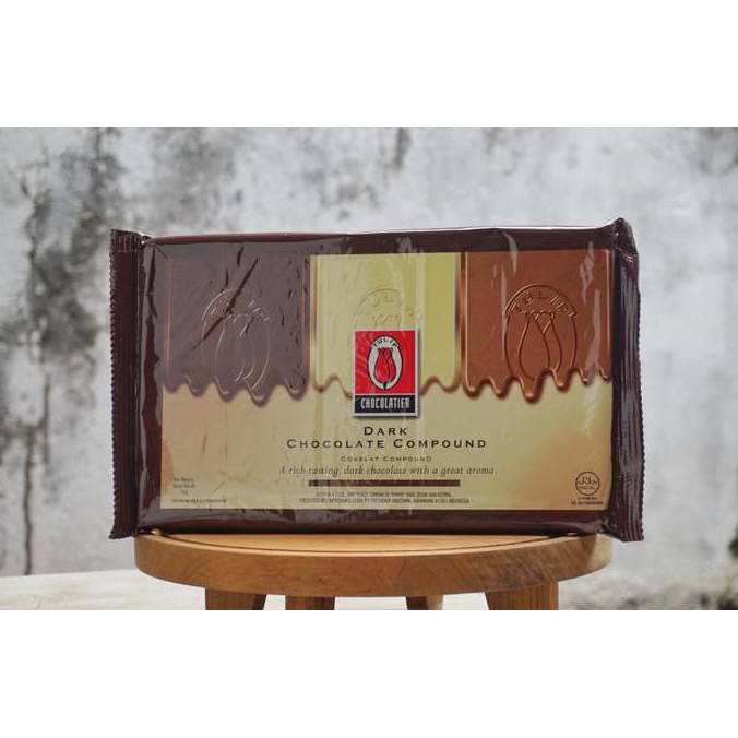

Dark chocolate Compound 1kg | Dark chocolate Merk TULIP 1kg